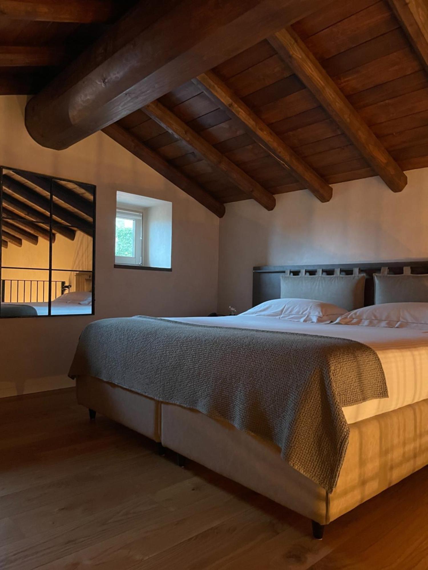 Relais San Vigilio Al Castello Hotel Bergamo Exterior photo
