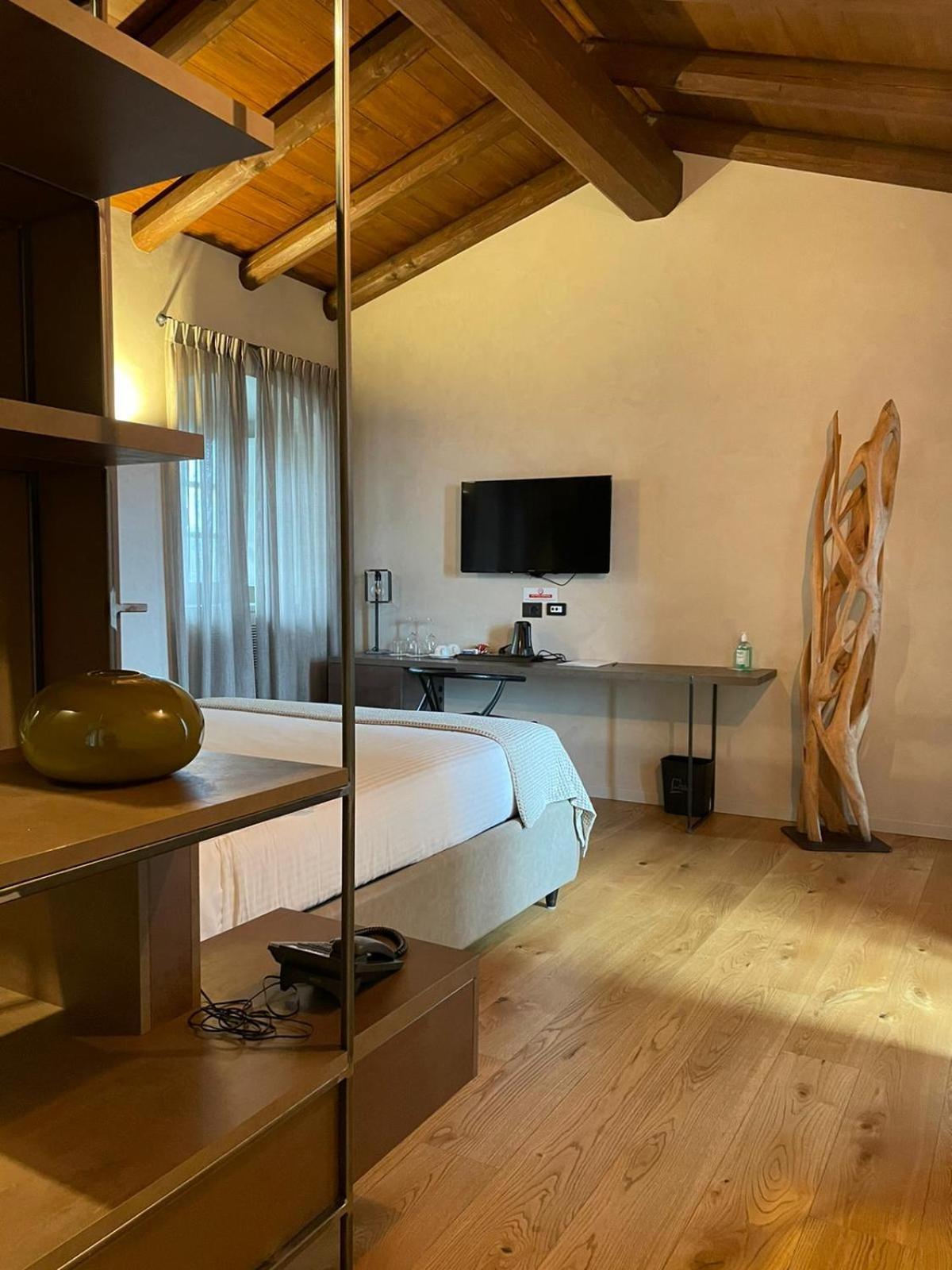 Relais San Vigilio Al Castello Hotel Bergamo Exterior photo